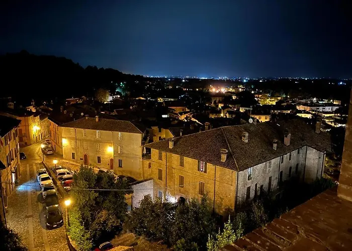 Cora Stradivari Lejlighedshotel