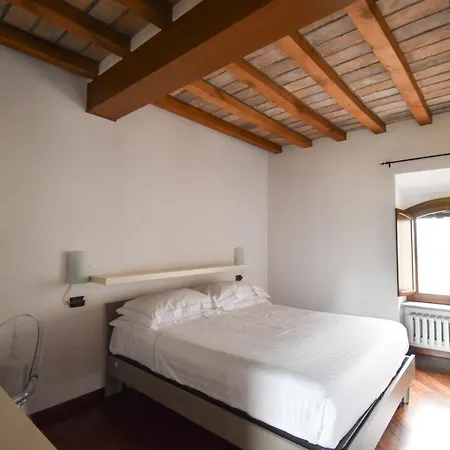 Cora Stradivari Aparthotel CastellʼArquato