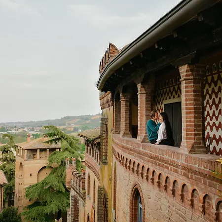 Cora Stradivari CastellʼArquato