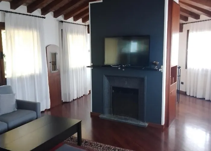 Cora Stradivari Apart-hotel